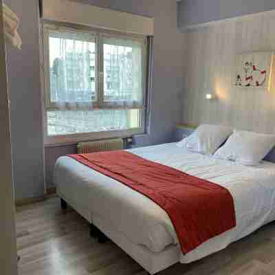 Hotel de Bretagne Rooms