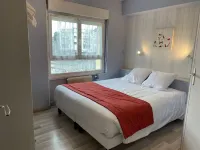 Hotel de Bretagne Hotels in Ernée