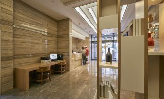 Dubai Hotel