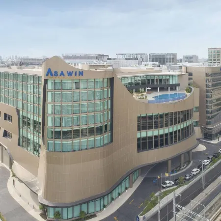 Asawin Grand Convention Hotel Отели рядом с достопримечательностью «Лакси»