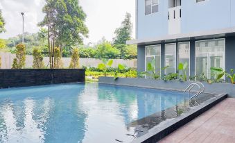 Warm and Simply Studio Room at Urbantown Serpong Apartment