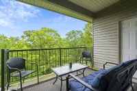 Holiday Ridge Retreat Duo - Holiday Hills Branson - Golf Resort - Outdoor Pools
