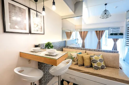 Light & Chic - Mi Casa Tagaytay