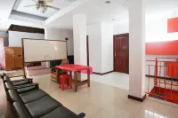 RedDoorz Near Mal Abepura Hotels in Waena