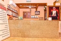 OYO 139 Al Ghadeer Hotel Apartments - parking