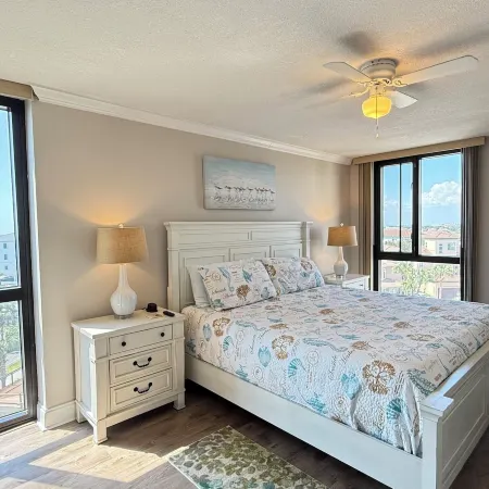 Coastal Nest @ Enclave 602a