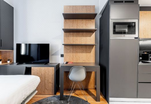 시티 팝 2나이트 프라하의 깔끔한 로비 공간