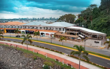 Marinn Tropical Vibes Hotel Отели рядом с достопримечательностью «Остров Табога»