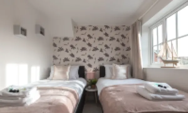 有停車場的South Downs避難所 酒店