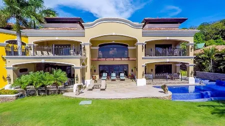 Stunning Luxury Mansion in Playa Flamingo with Six Bedrooms and Beachfront Access