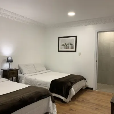 Nass Bed & Breakfast Hotel dekat Barranco