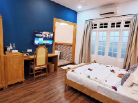 Athirige Private Villa Hotels in Dharavandhoo Island