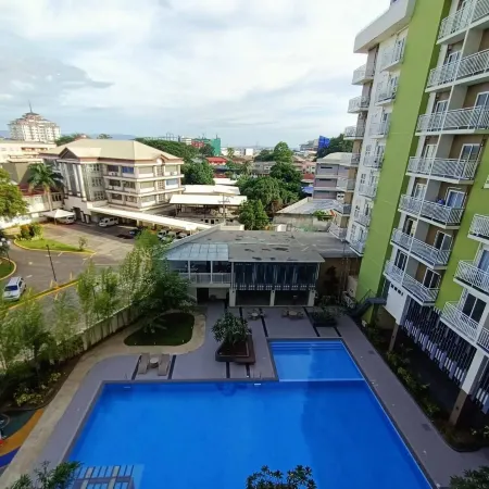 Mesatierra Garden Residences