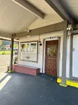 Lone Pine Motel Hotels in Miranda