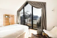Agriturismo Hunum Hotels in Chiavenna