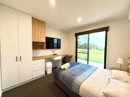 Apollo Dream Suites Отели рядом с достопримечательностью «Аполло Бэй»