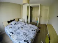Charming & Cosy Rooms Nantes (Chambres Chez l'Habitant) Hotel di Reze
