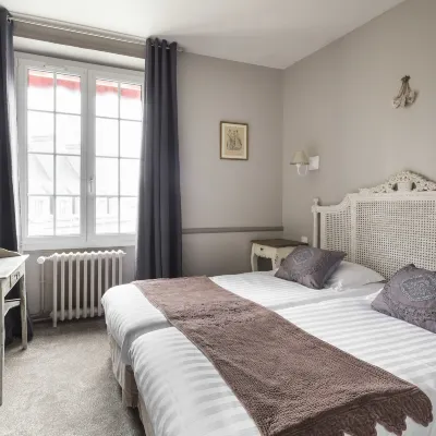 Logis Maison Vauban - Hotel St Malo Hotels near Cale de Dinan Ferry