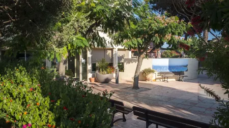 Résidence Kaliopé Отели рядом с достопримечательностью «Massif des Maures»