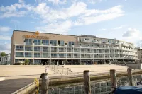 SlowDown Travemünde Hotels near Lidl