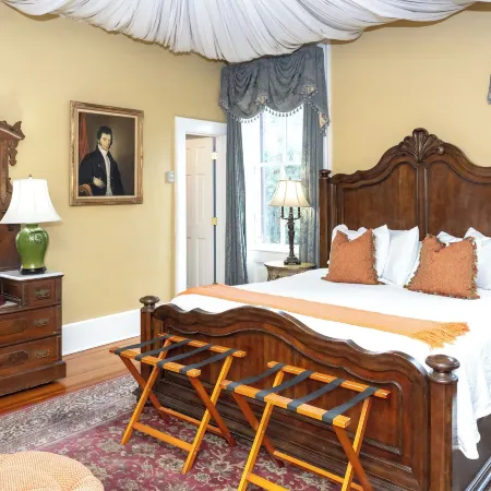 Eliza Thompson House, Historic Inns of Savannah Collection