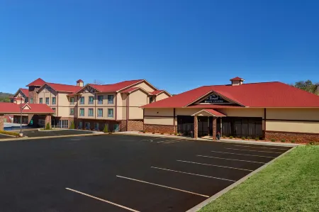 Fairfield Inn & Suites Helen