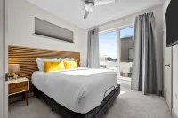 Private Rooftop Deck and Breathtaking Views - Stunning Mountain Escape