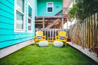 Game Room, 2 Shared Heated Pools, Parking for 3 Hotels near Fly It Port ' A