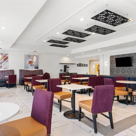 Best Western Plus New Richmond Inn Suites