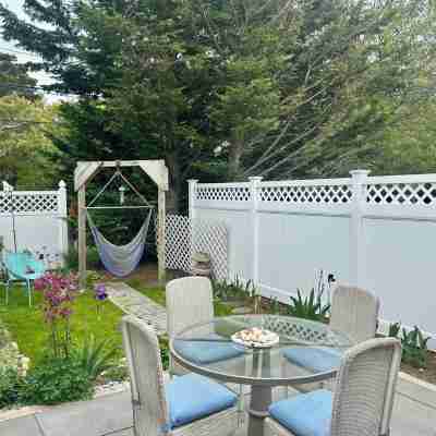 Cozy Cape Cottage Hotel Exterior