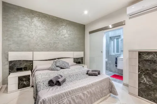 Luxury & Cosy 3 Bedroom Apt in Gzira, close to Sliema & StJulians by walk