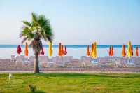 Buka Sandy Beach Hotels in Petalidi