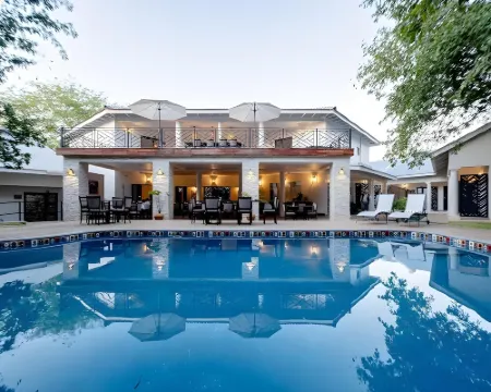 Bayete Guest Lodge Hotels in Victoria Falls