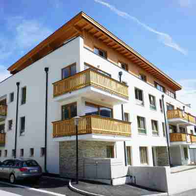 AlpenParks Residence Zell am See Hotel Exterior