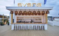 Delamar  -Adults Only (18+) - bar