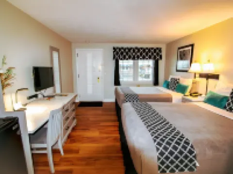 Colonial Inn Seekonk Hotels in Bristol County