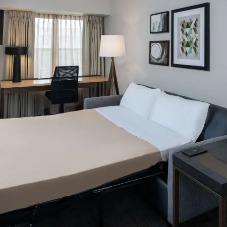 Sonesta ES Suites Fairfax Fair Lakes