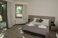 Regia Hotel - ที่มีสระว่ายน้ำ