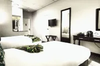 Hotel247