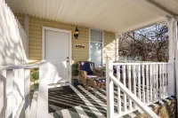 Montgomery Inn BnB Hotels in Versailles