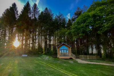 Cabin in the Woods - 1 Bed - Kilgetty Hôtels à proximité de : Folly Farm Adventure Park and Zoo