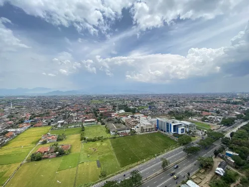 Bright 2Br at Tamansari Panoramic Apartment Hotels in Arcamanik