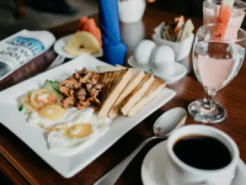 イースト アジア ロイヤル ホテル ジェネラル・サントスのホテル