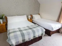 The Beach, Days Bar and B&B Hotel di Clifden