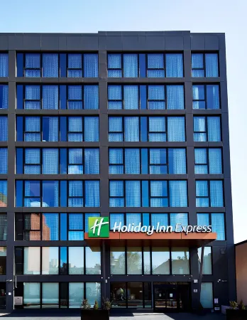 Holiday Inn Express NYC Brooklyn - Sunset Park