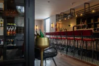 Hotel Four