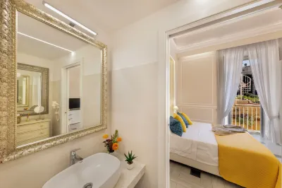 YourHome - Royal Blue Suite