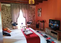 Domaine La Synchronicité - Gîte et Chambres d'Hôtes Hôtels à : Lessay