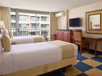 Ewa Hotel Waikiki Hotels near Waikīkī Shell
