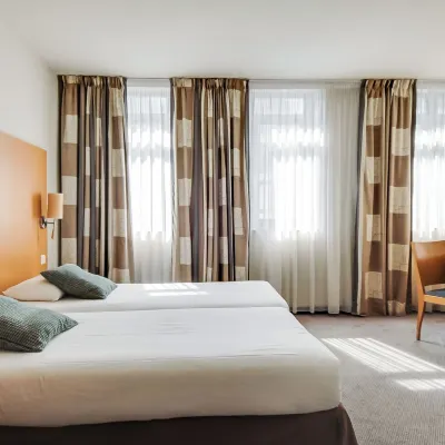 La Maison Hôtel Mulhouse Centre Hotels near Train City